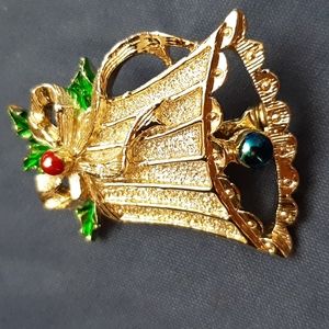 GERRY CHRISTMAS HOLIDAY BELL BROOCH